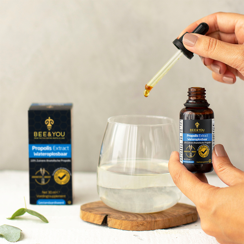 Propolis Extract %10 (Wateroplosbaar)